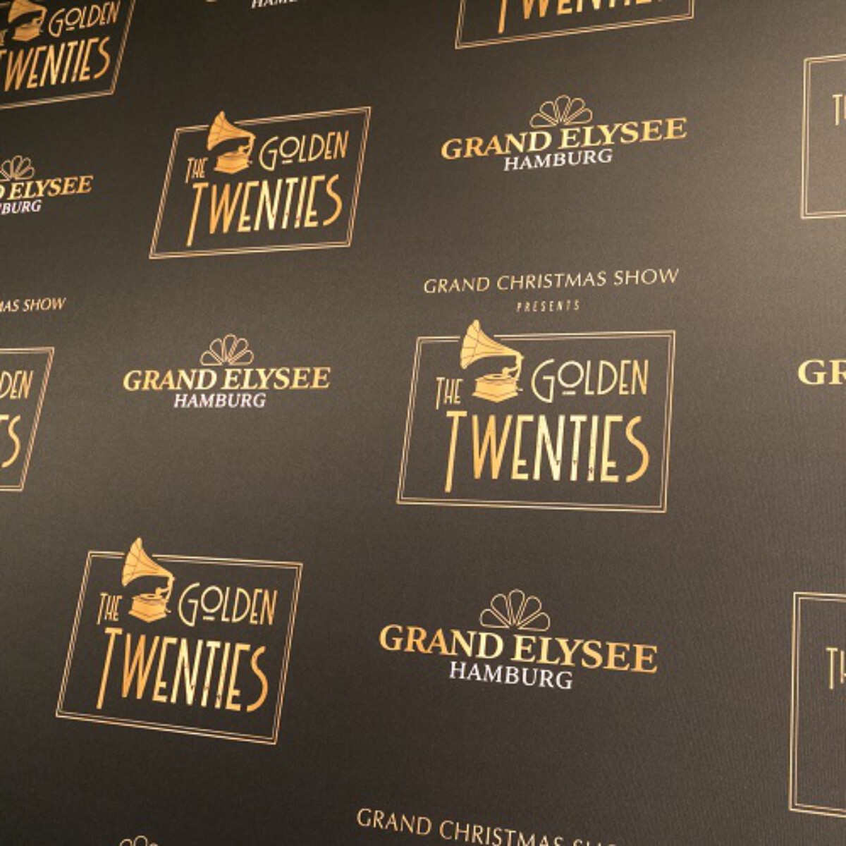 Grand Elysee Grand Christmas Show